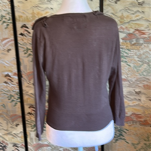 ANTHROPOLOGIE GUINEVERE BROWN BUTTON UP SCALLOPED SWEATER SIZE L - Picture 3 of 13